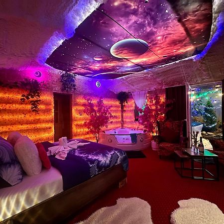 Zajazd Albatros Rzeszow Spa Kültér fotó