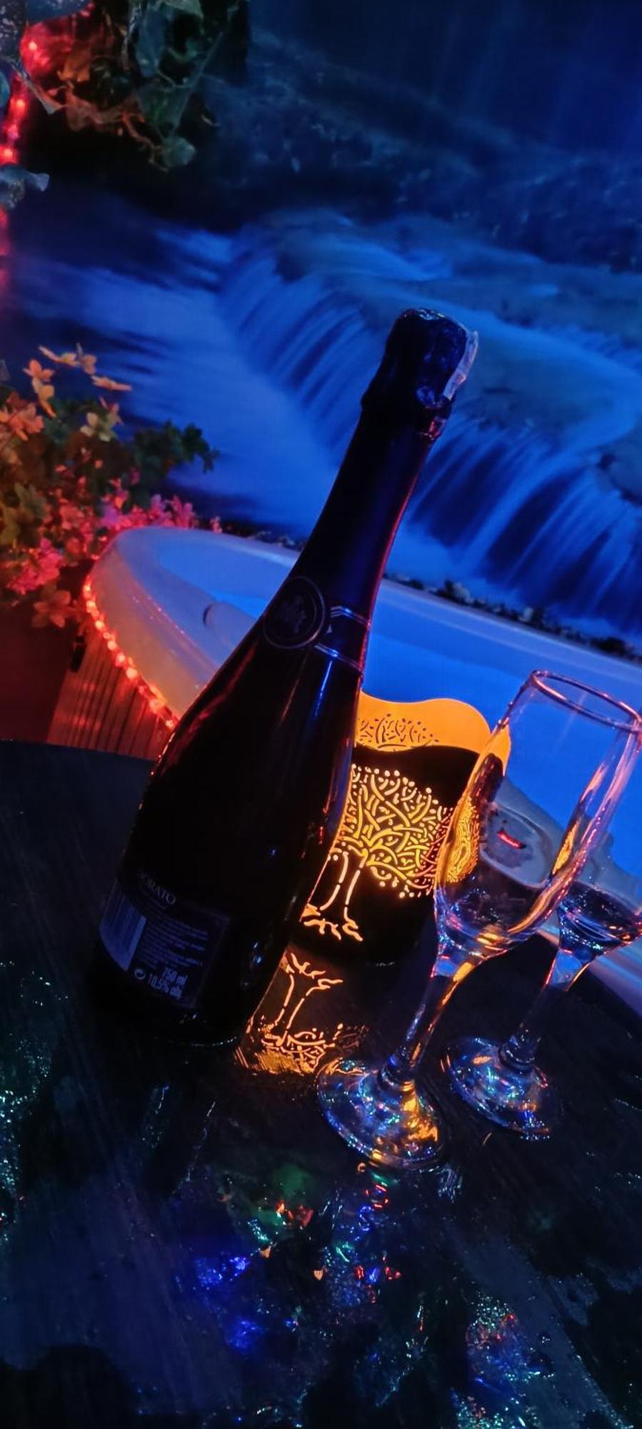 Zajazd Albatros Rzeszow Spa Kültér fotó