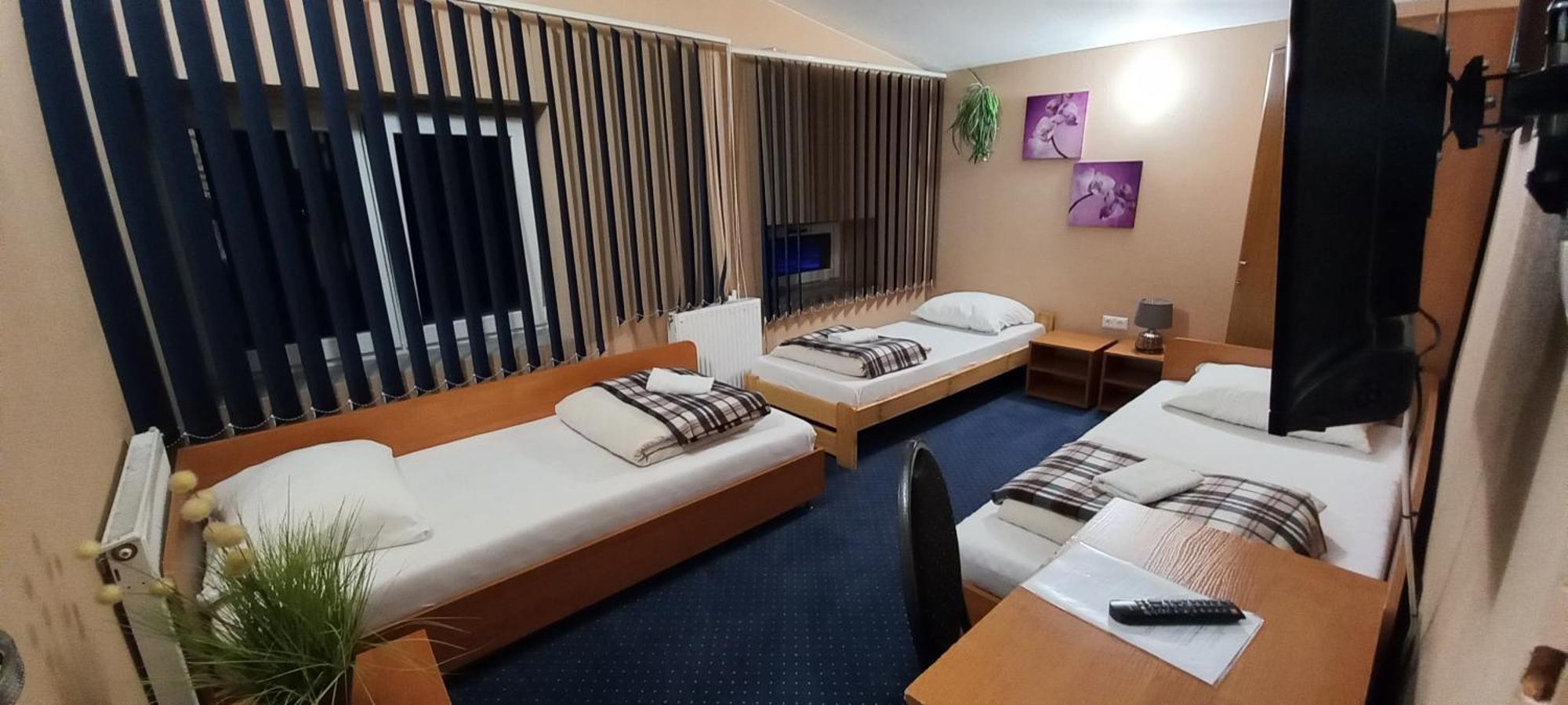 Zajazd Albatros Rzeszow Spa Kültér fotó
