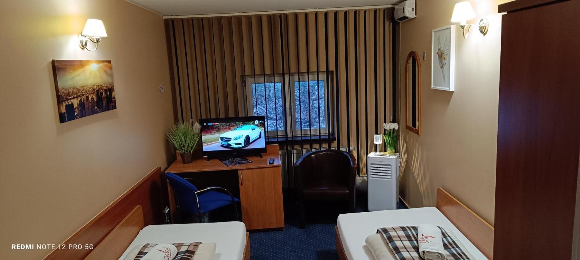Zajazd Albatros Rzeszow Spa Kültér fotó