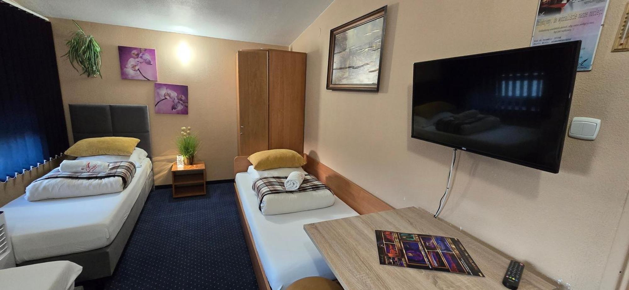 Zajazd Albatros Rzeszow Spa Kültér fotó