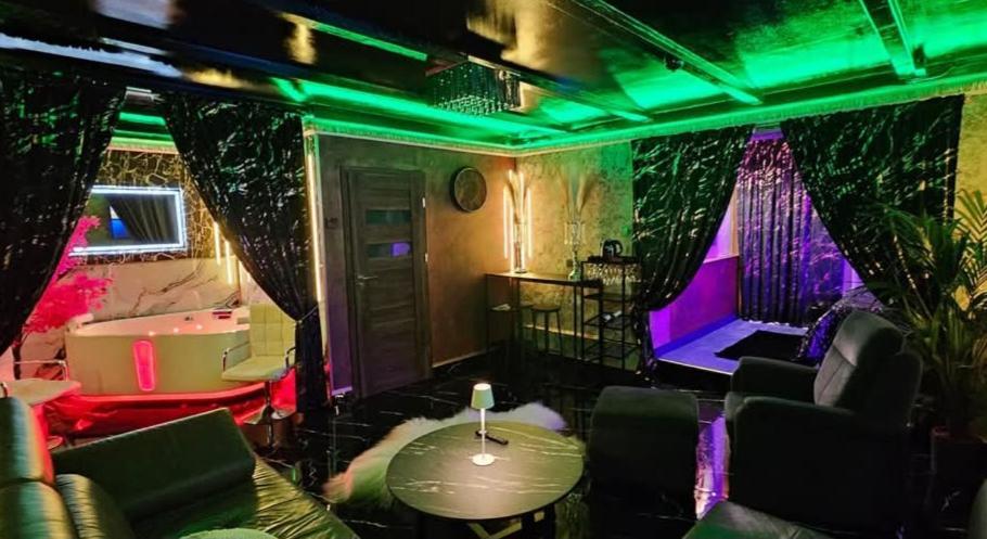 Zajazd Albatros Rzeszow Spa Kültér fotó